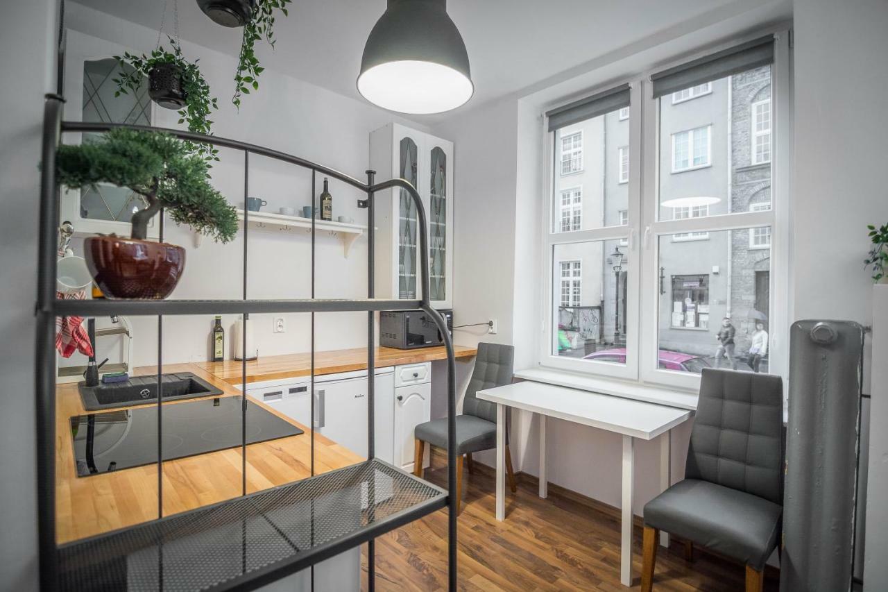 Piano Old Town Ogarna Apartment กดัญสก์ ภายนอก รูปภาพ