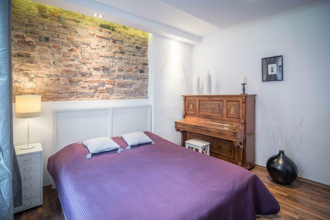 Piano Old Town Ogarna Apartment กดัญสก์ ภายนอก รูปภาพ